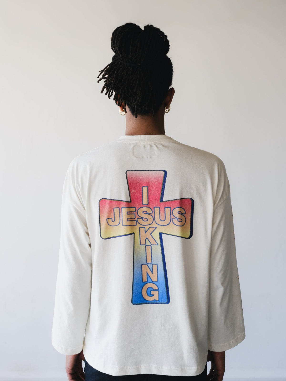 GRAPHIC TEES CAPSULE COLLECTION