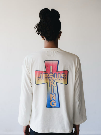 GRAPHIC TEES CAPSULE COLLECTION